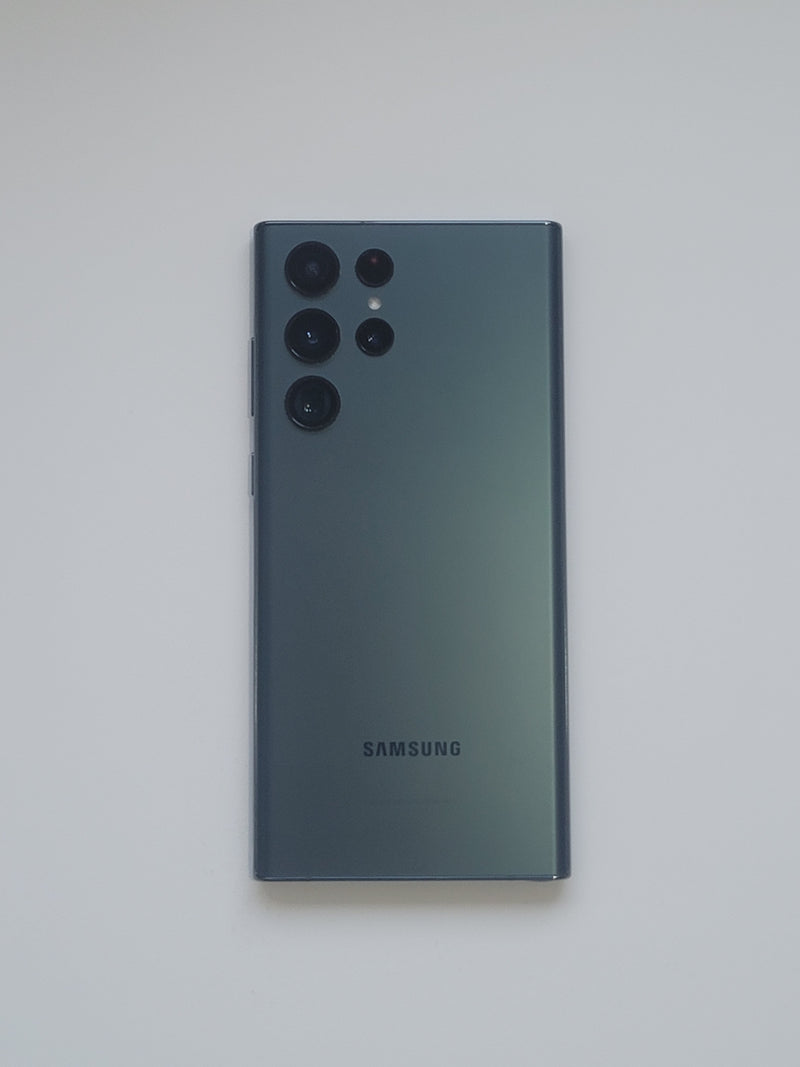 [中古/Aランク]Galaxy S22 Ultra 5G SM-S908N 12/512GB SIMフリー (グリーン)